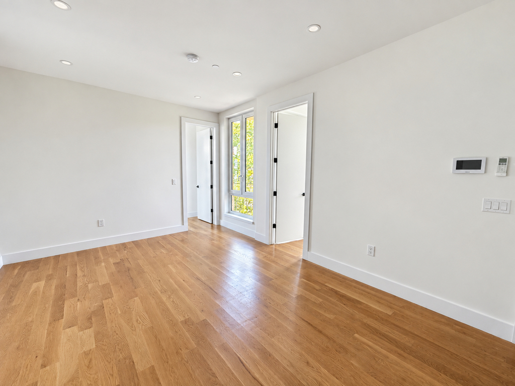 393 Meeker Avenue - Photo 3