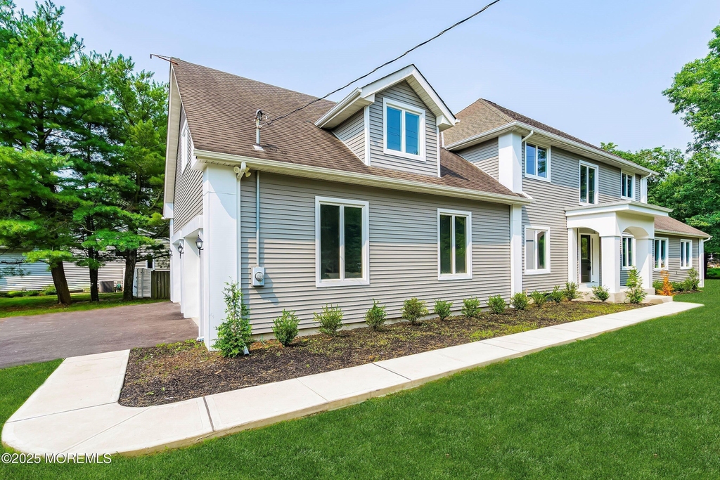 1430 Whitesville Road - Photo 2