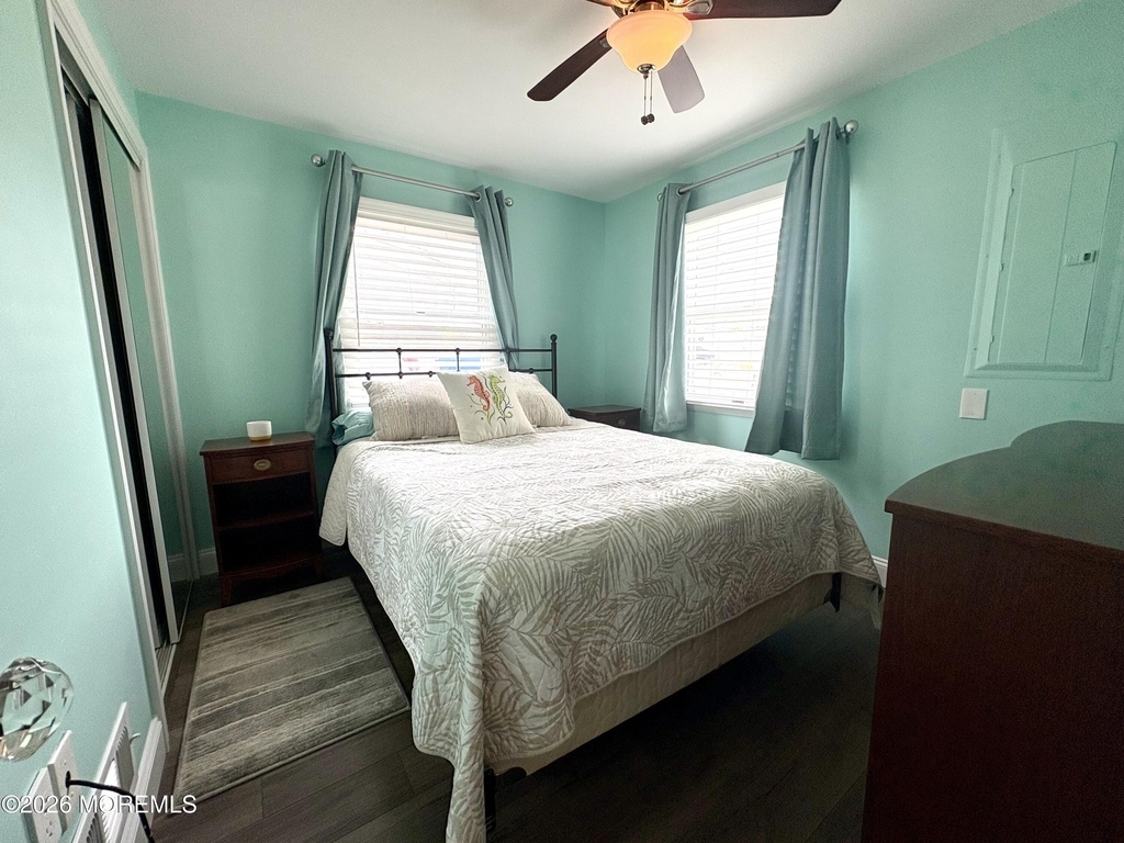 63 Lawrence Drive - Photo 14