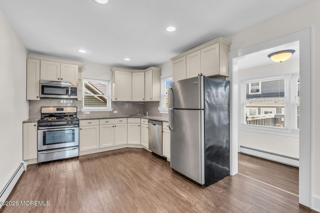 1411 3rd Avenue - Photo 10