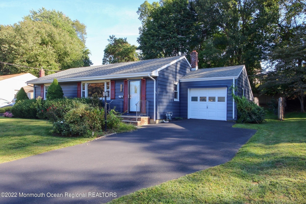 18 Crestview Drive - Photo 2