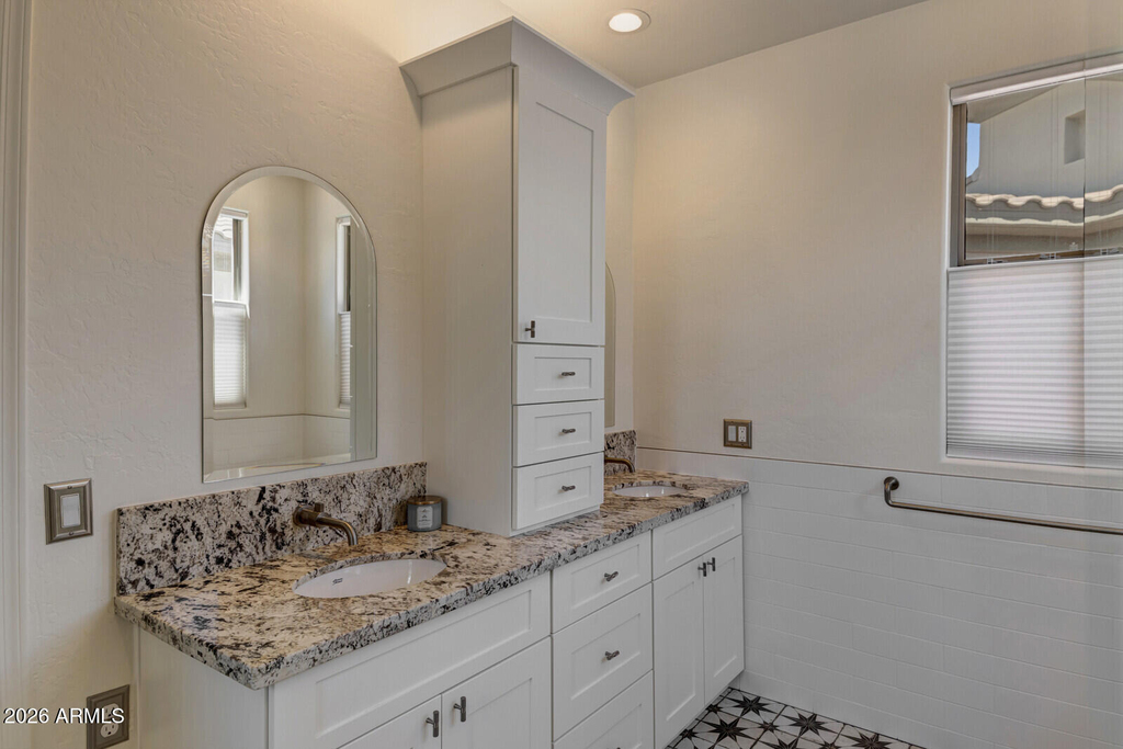 20802 N Grayhawk Drive - Photo 14