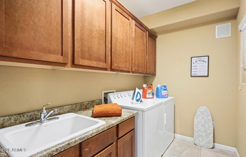 3935 E Rough Rider Road - Photo 16