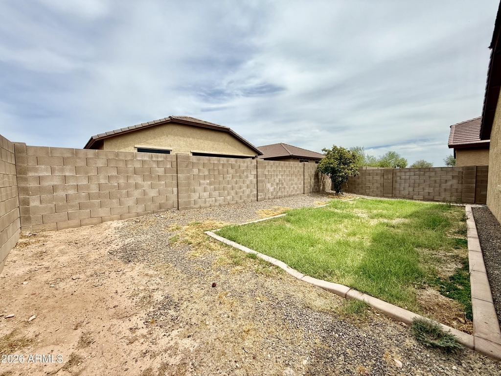 18334 W Via Del Sol -- - Photo 3