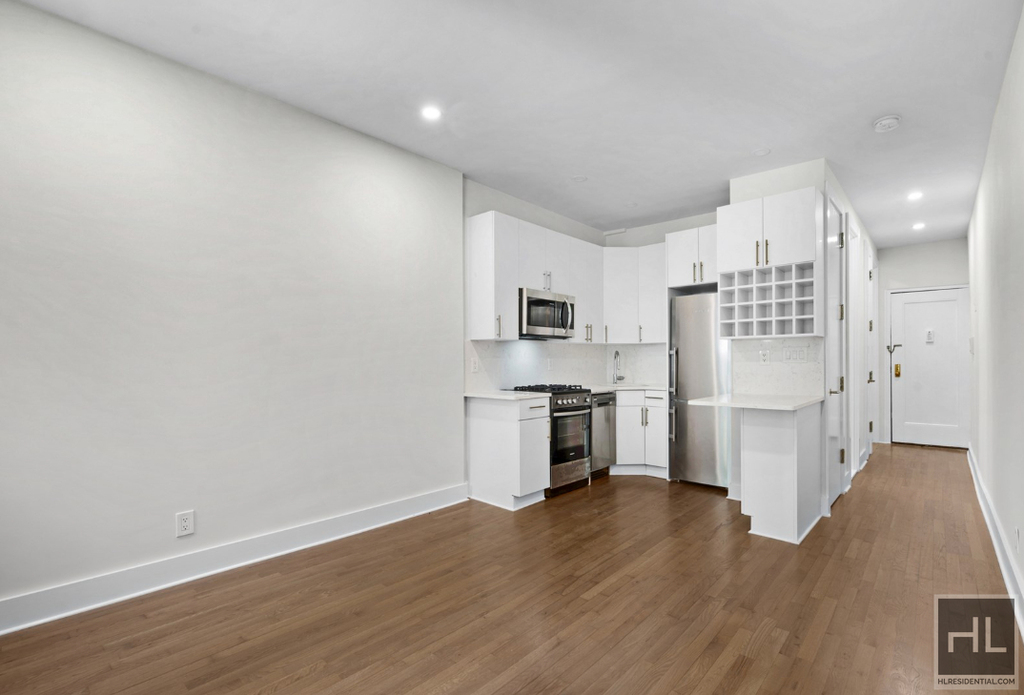 West 49 Street - Photo 0