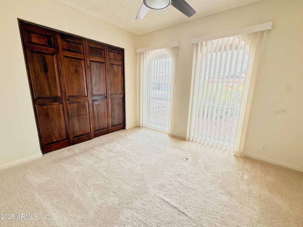 916 W Strahan Drive - Photo 13