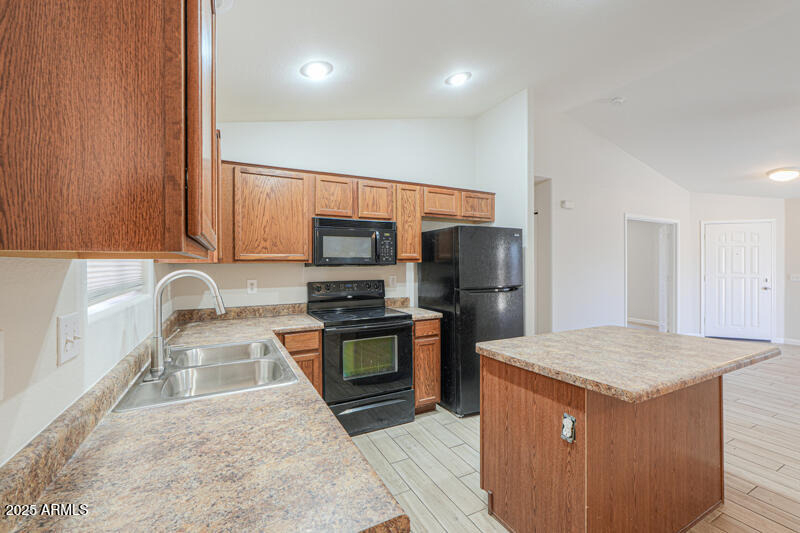 41740 W Sunland Drive - Photo 12