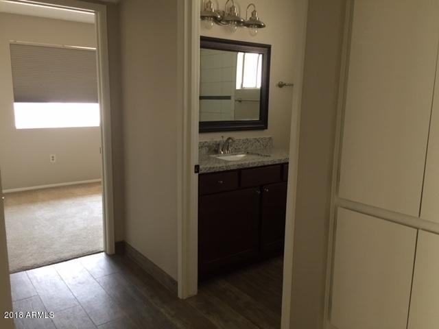 801 E Campus Drive - Photo 5