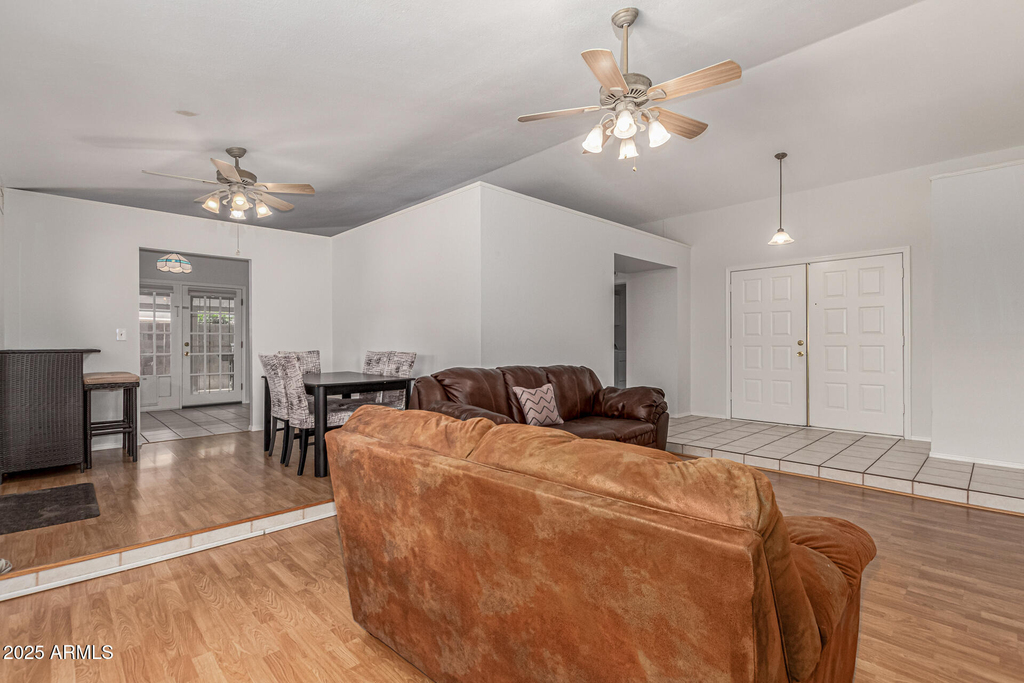 6243 W Cholla Street - Photo 4
