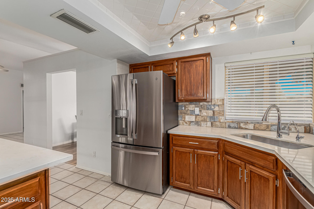6243 W Cholla Street - Photo 17