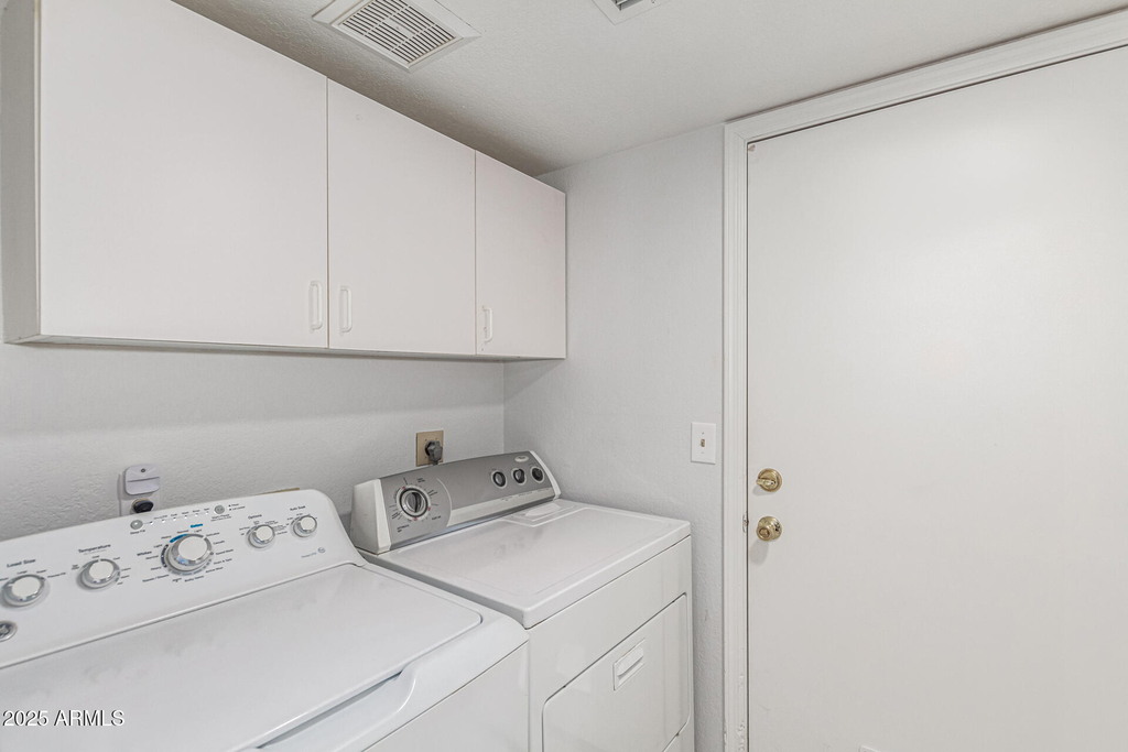 6243 W Cholla Street - Photo 32