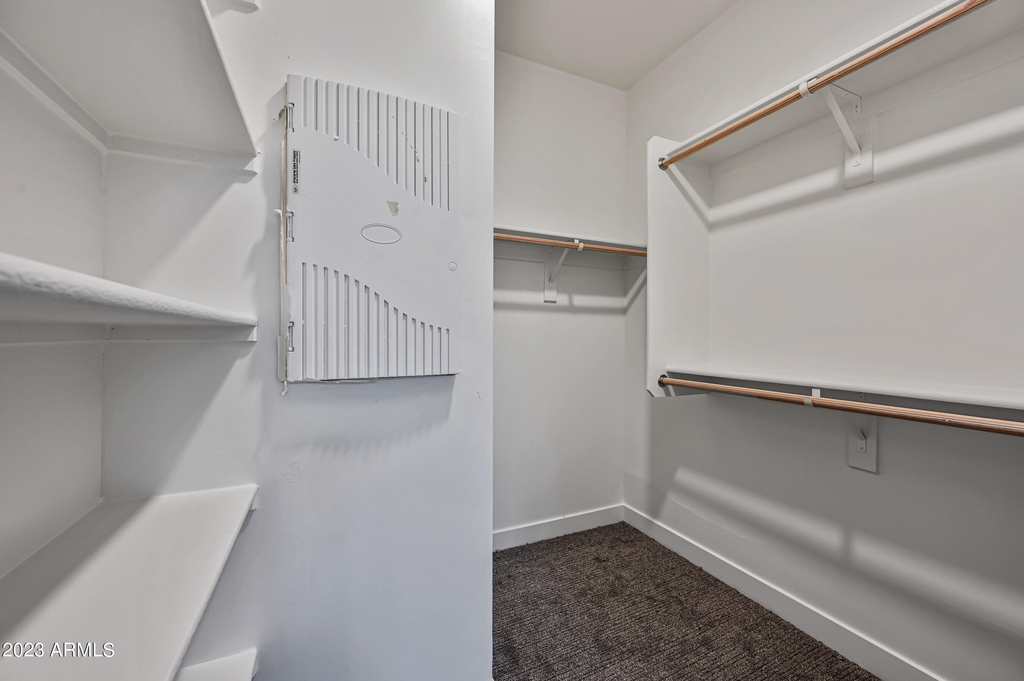 1023 W 5th Street - Photo 27