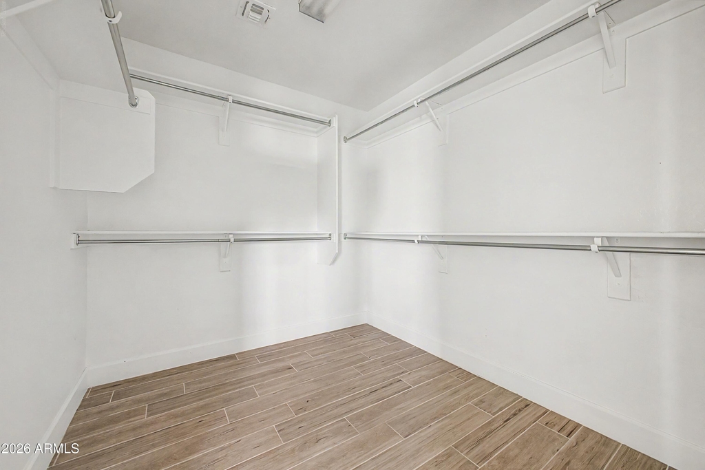 16332 W Moreland Street - Photo 17