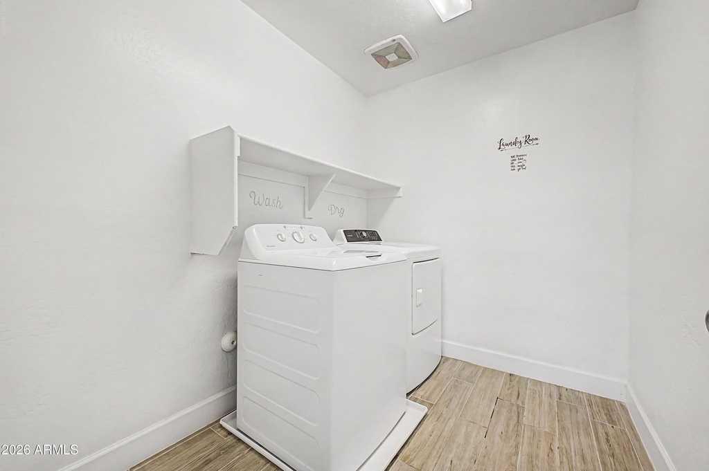 16332 W Moreland Street - Photo 27