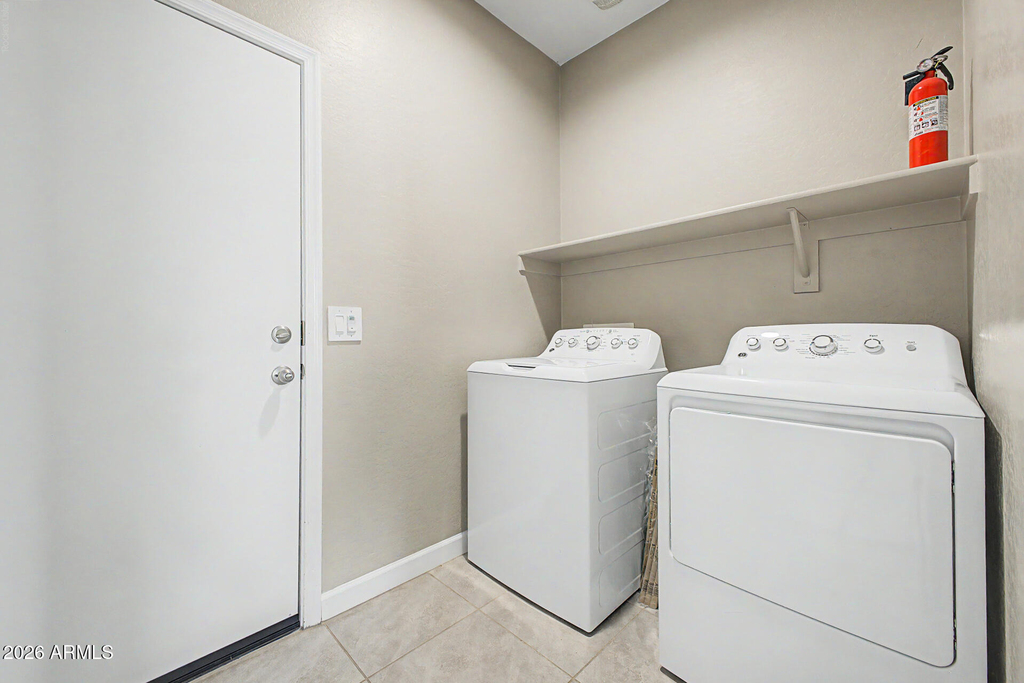 24056 W Watkins Street - Photo 25
