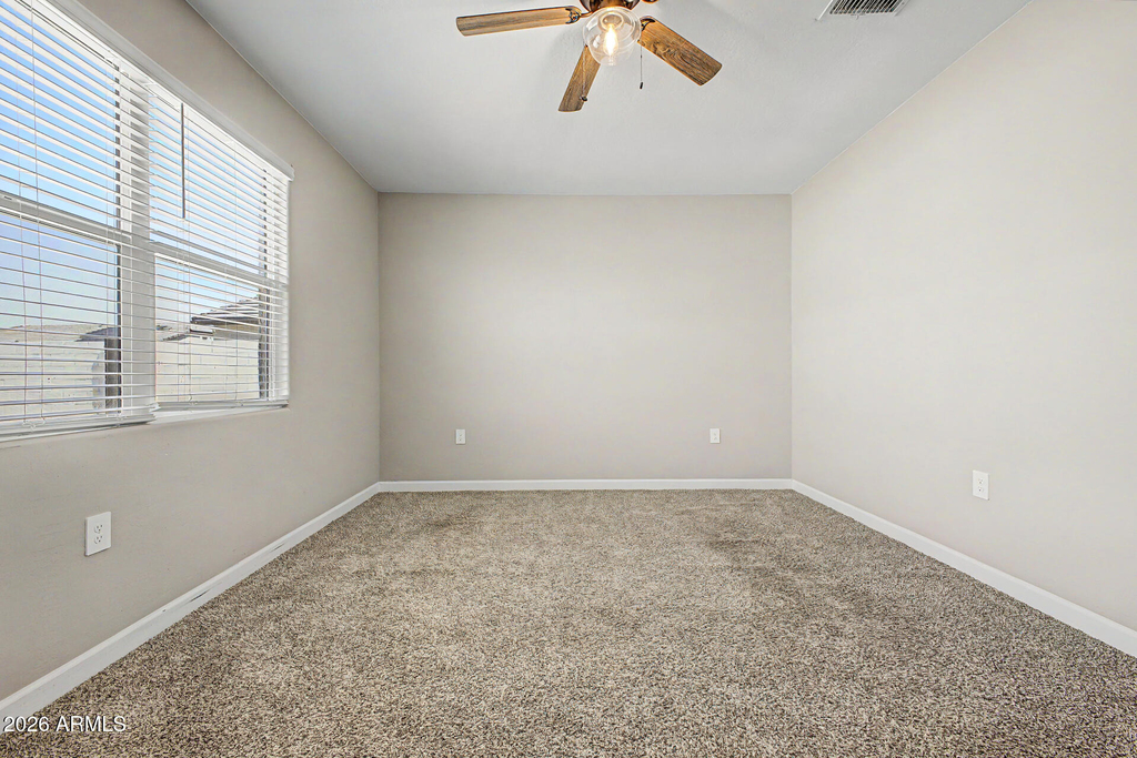 24056 W Watkins Street - Photo 13