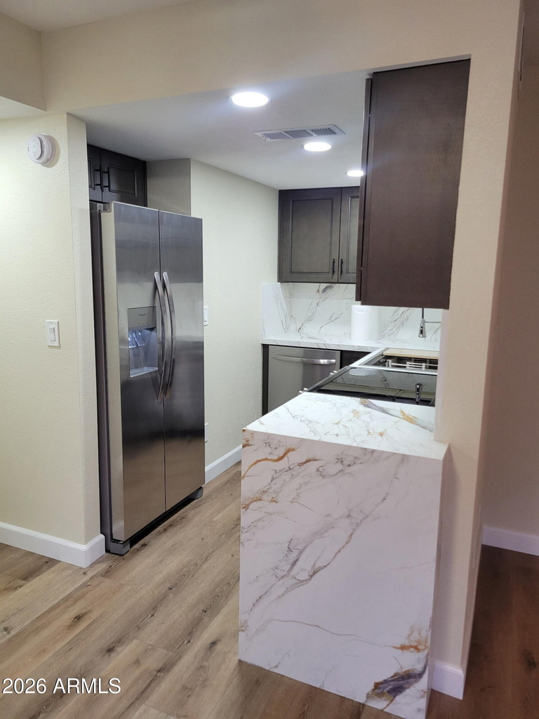 8888 N 47th Avenue - Photo 5