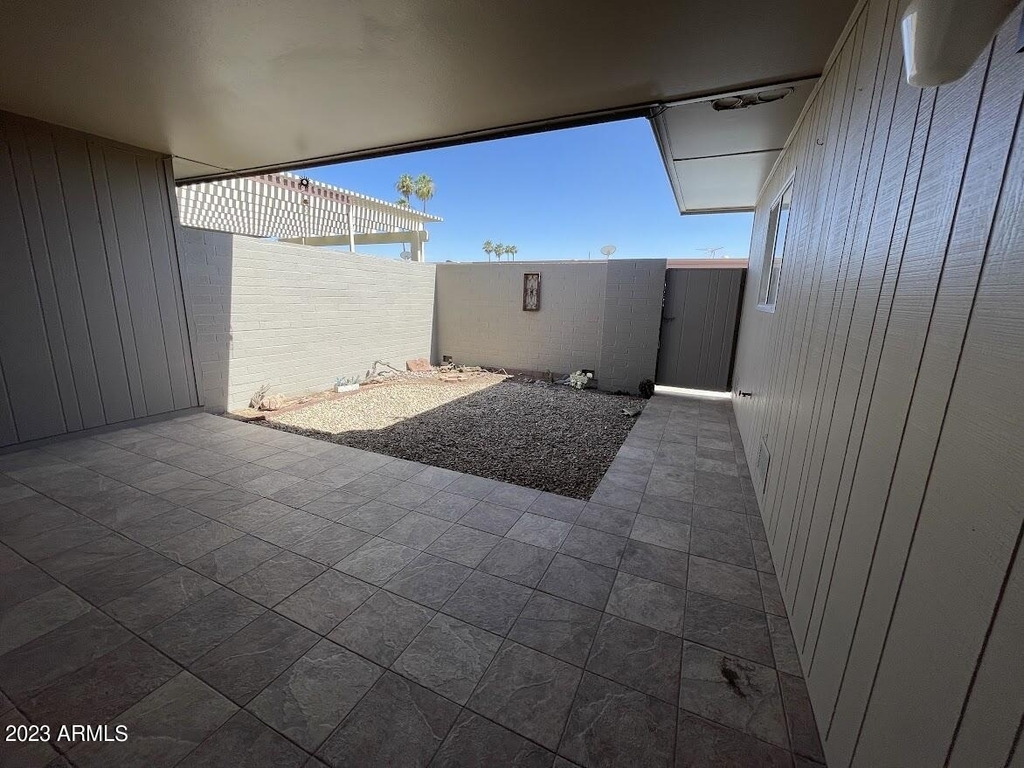 16810 N Boswell Boulevard - Photo 28