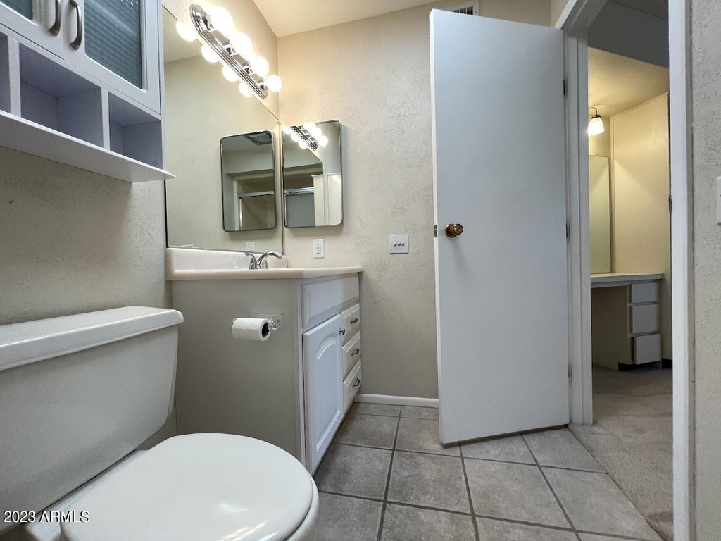 16810 N Boswell Boulevard - Photo 23