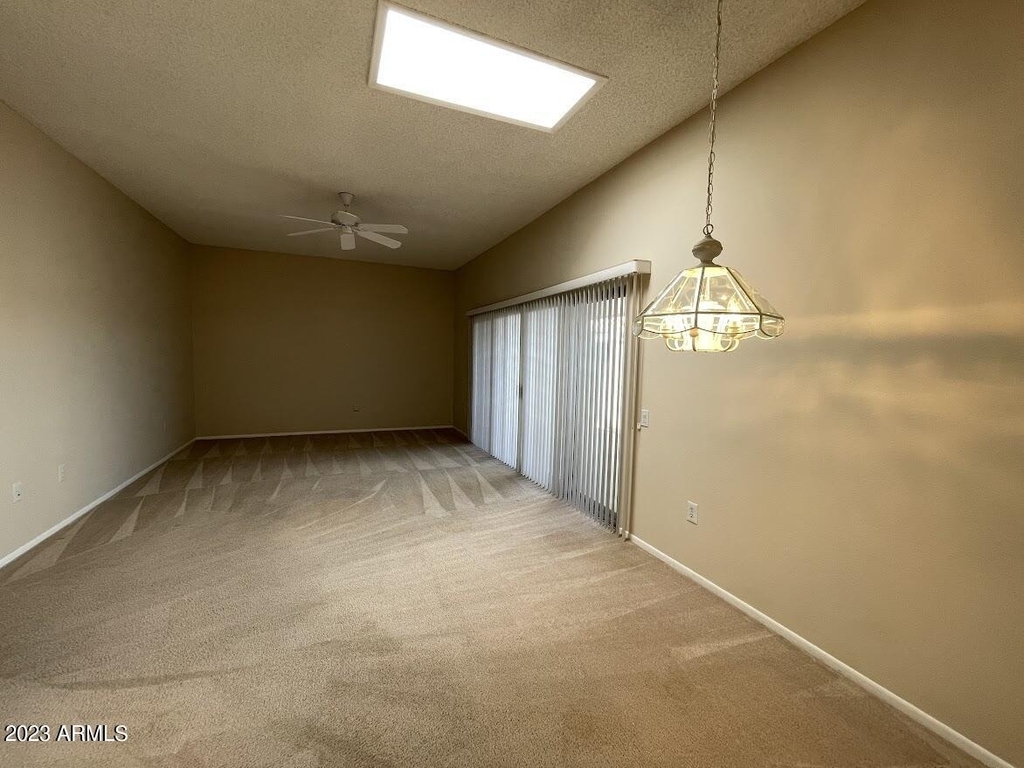 16810 N Boswell Boulevard - Photo 10