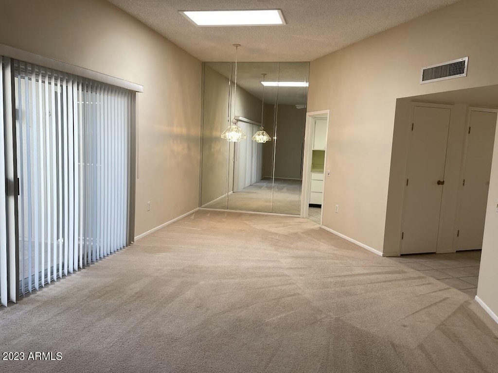 16810 N Boswell Boulevard - Photo 15
