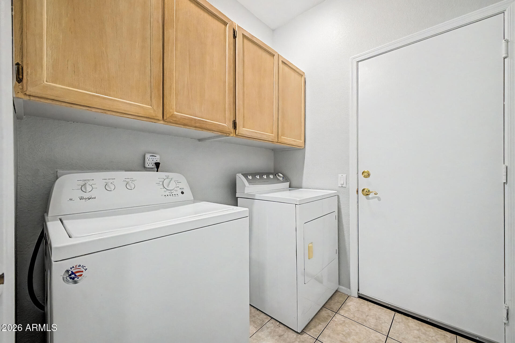 405 W Primoroso Drive - Photo 23