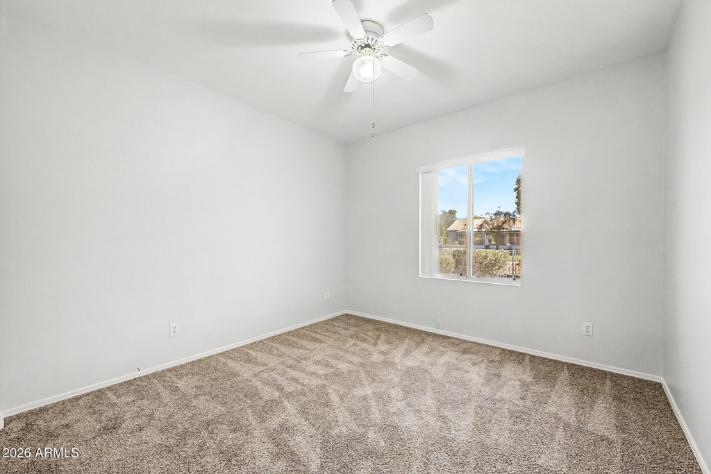 405 W Primoroso Drive - Photo 18