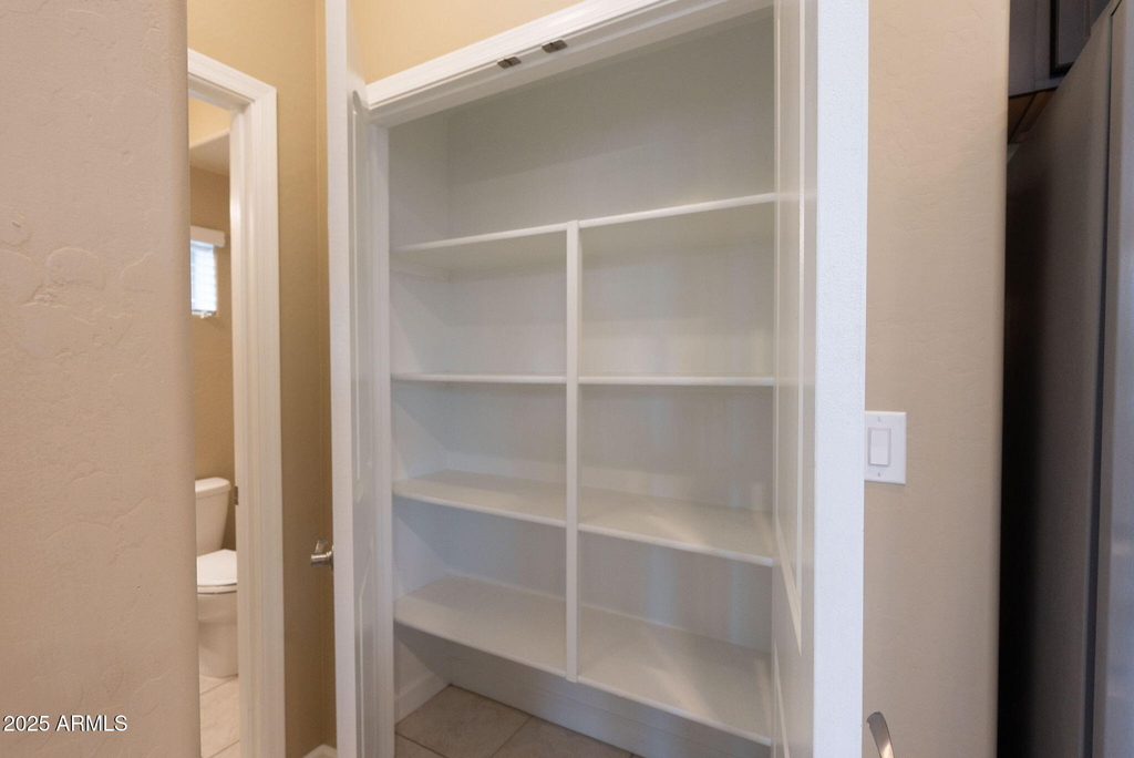 240 W Juniper Avenue - Photo 10