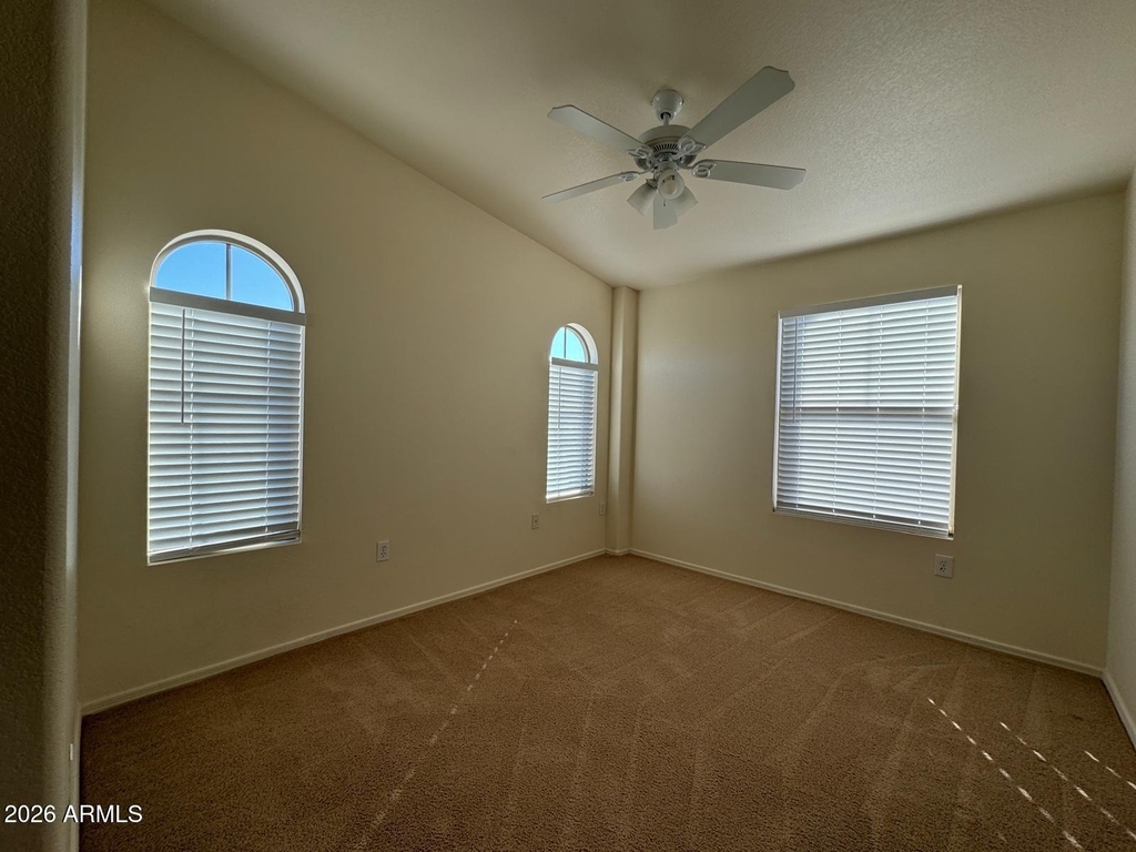 2402 E 5th Street - Photo 14