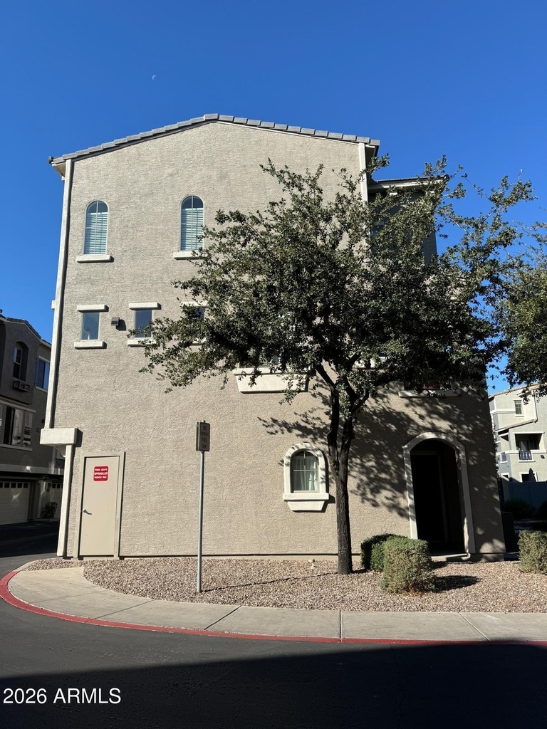 2402 E 5th Street - Photo 1
