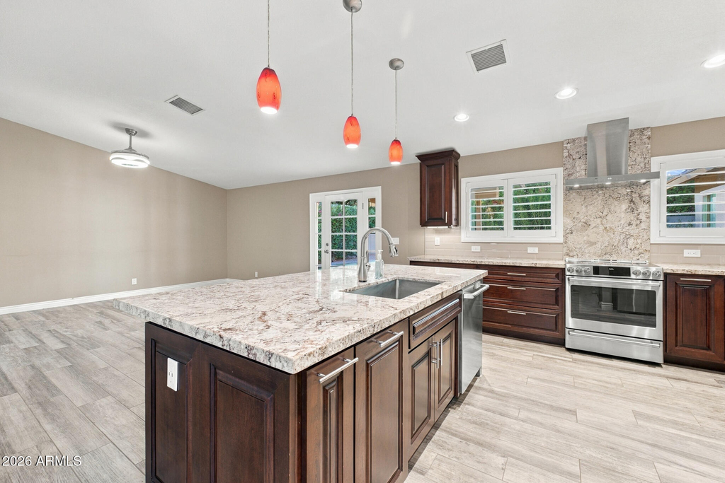 10720 E Clinton Street - Photo 3