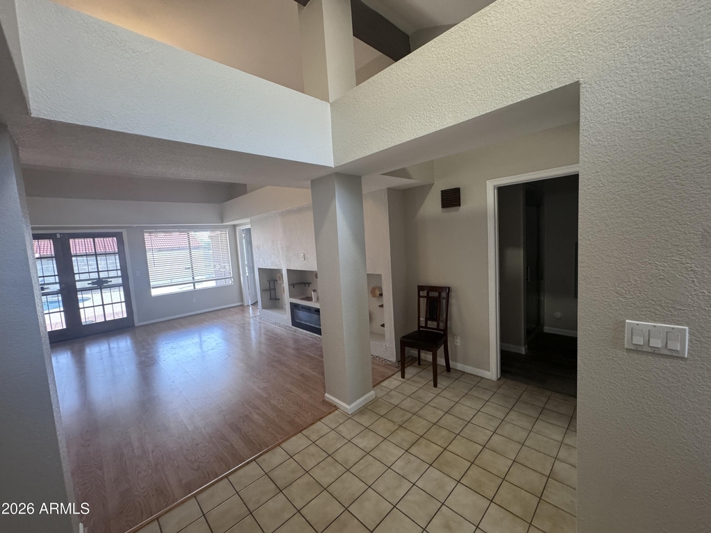 11127 E Clinton Street - Photo 8