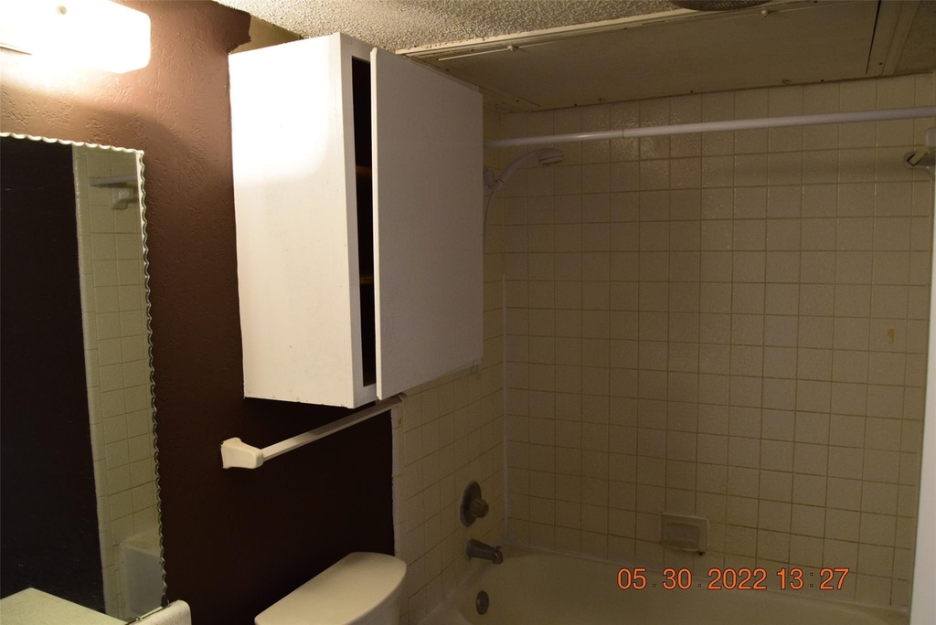 1705 Patricia Street - Photo 7
