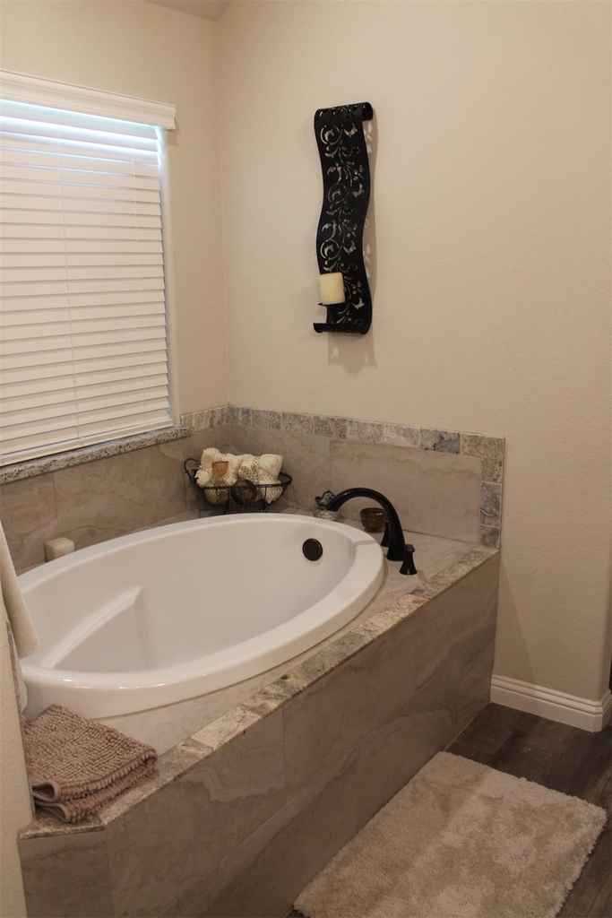 4011 Gallivant Drive - Photo 11