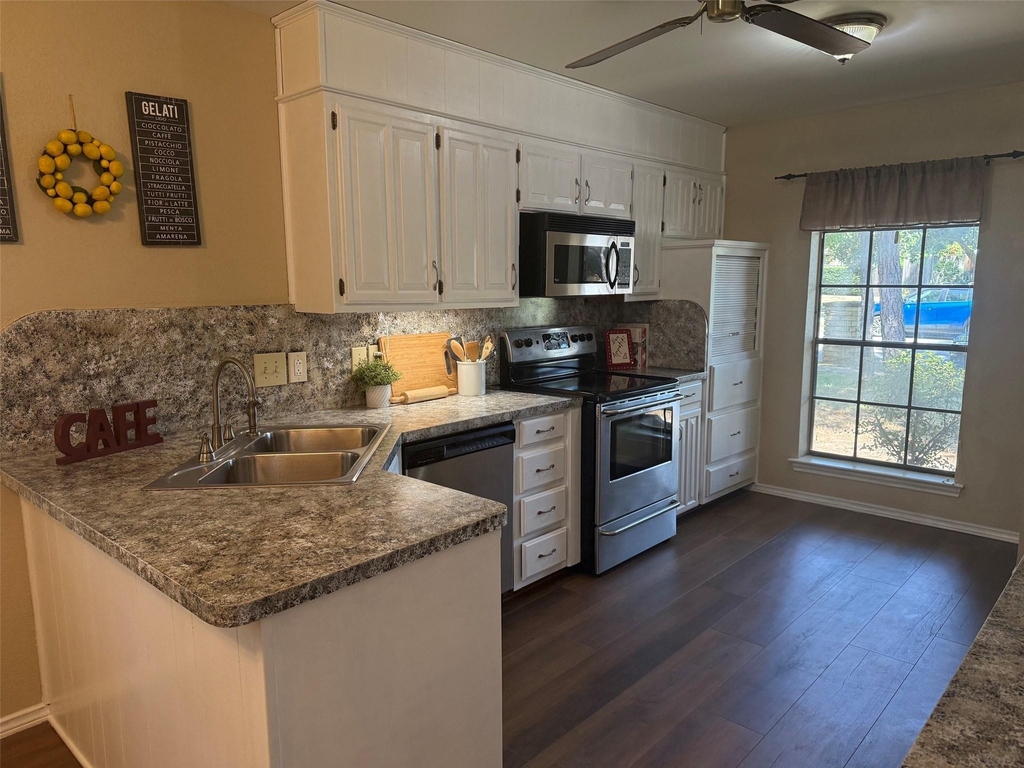 905 Summer Trail - Photo 12