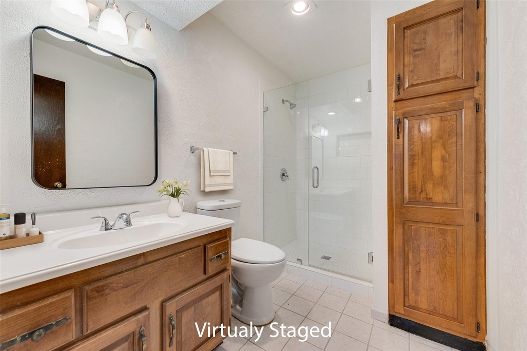 10906 Listi Drive - Photo 8