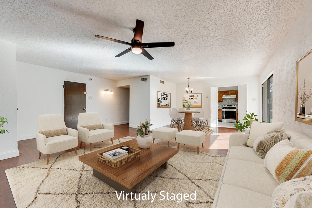 10906 Listi Drive - Photo 3
