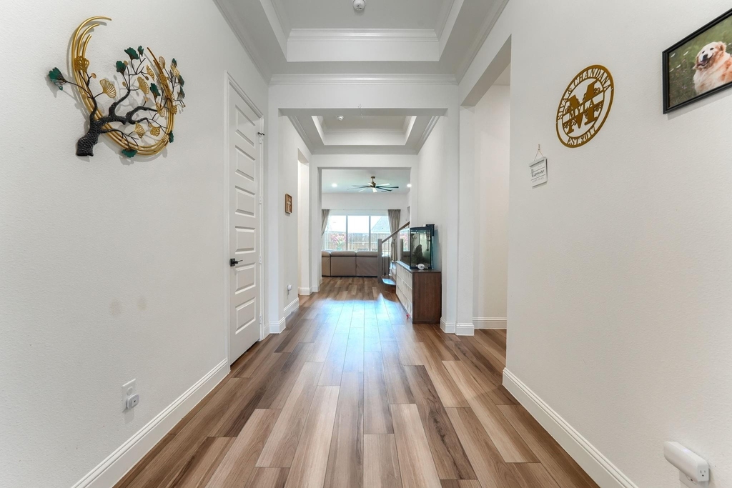 2532 Blackpool Court - Photo 2