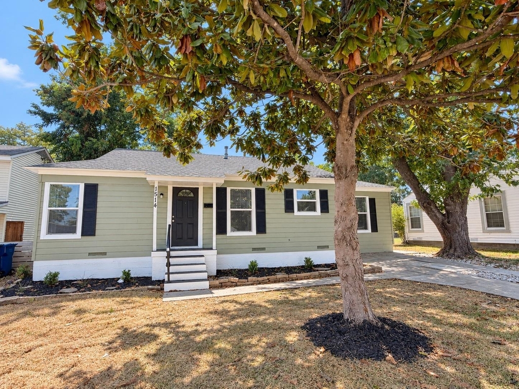 1514 Cedarcrest Drive - Photo 0
