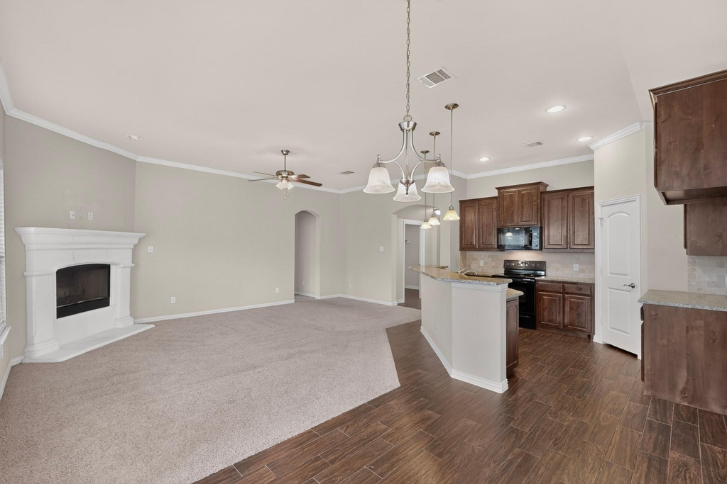 2100 Mcallister - Photo 13