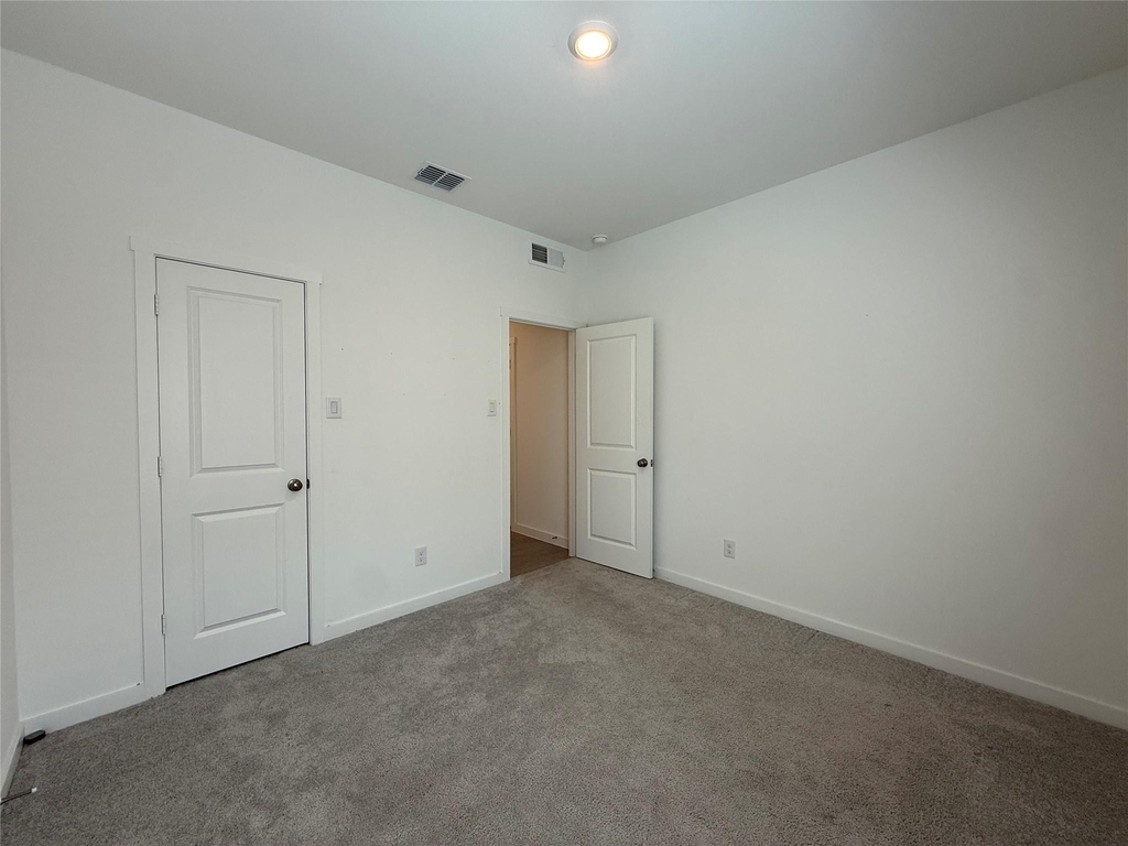 726 Madrono Drive - Photo 16