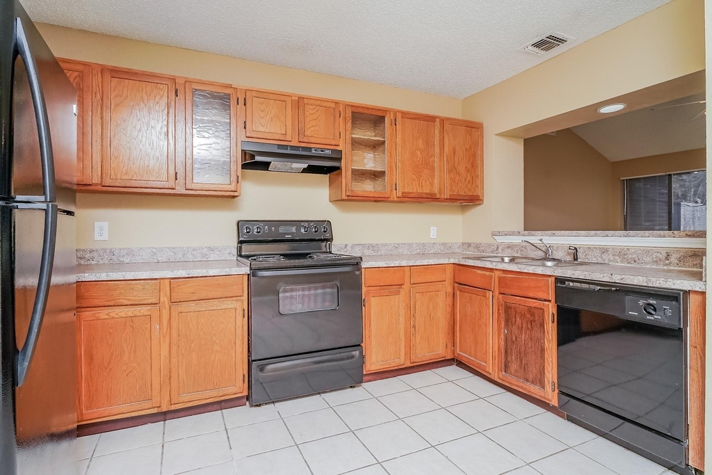 3934 Cochise Drive - Photo 5