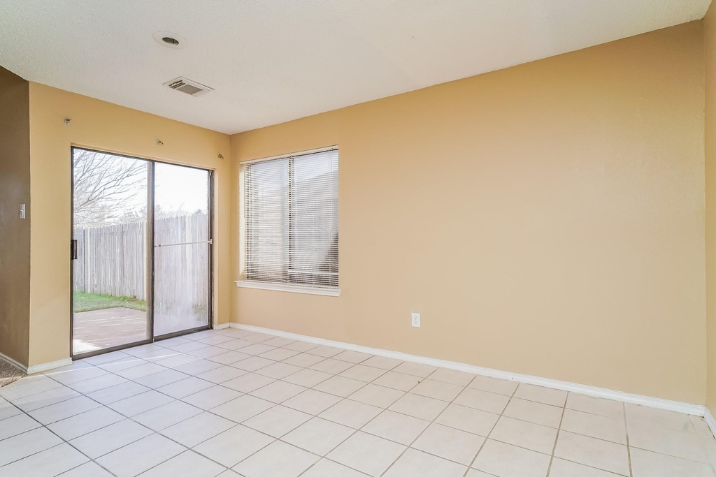 3934 Cochise Drive - Photo 6