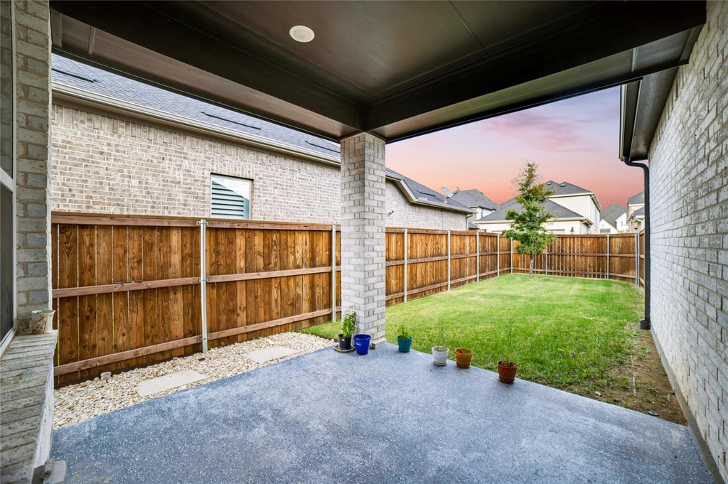 2836 Epping Way - Photo 39