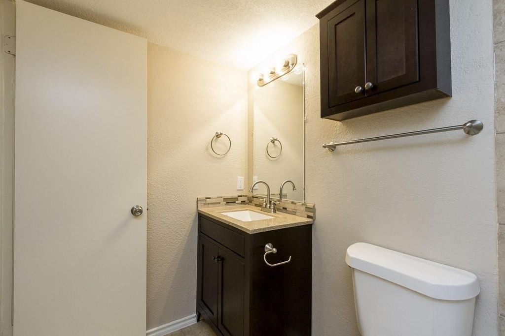 1317 Annex Avenue - Photo 3