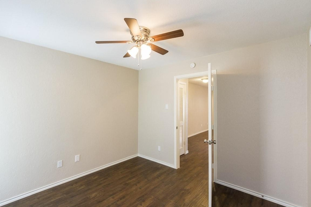 1317 Annex Avenue - Photo 6