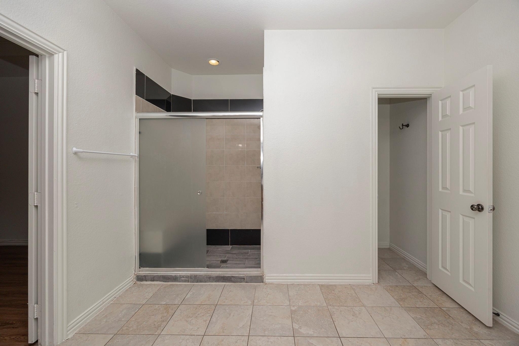 6405 Sapphire Drive - Photo 22