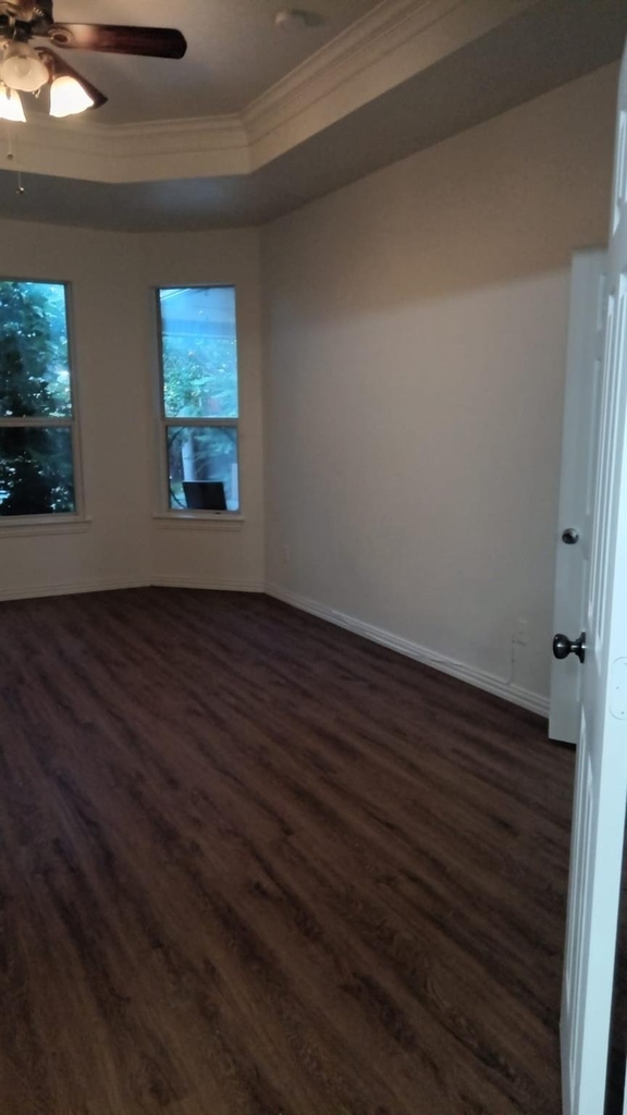 6405 Sapphire Drive - Photo 7