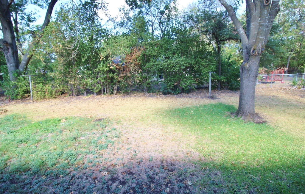 104 Savannah Street - Photo 26