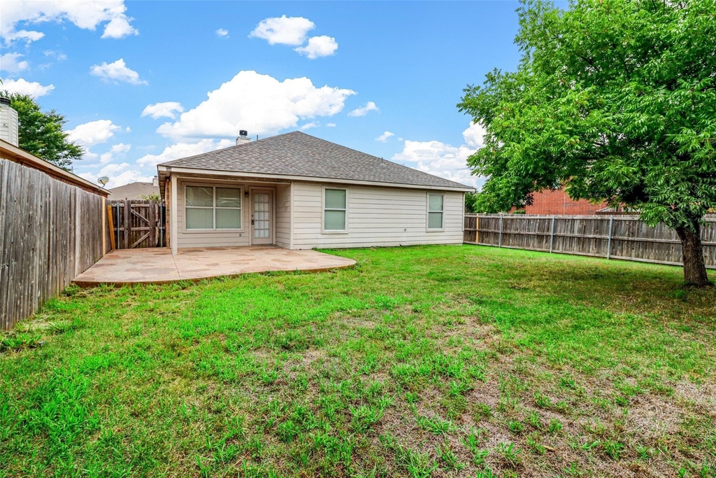 1201 Caroline Drive - Photo 24